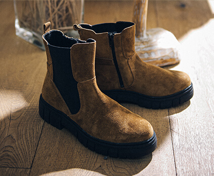 Boots Femme Confort velours marron semelle épaisse crantée amovible - Pédiconfort X Valgril 